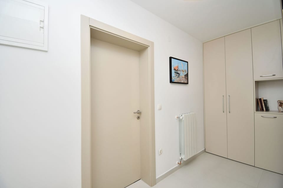 Apartment (A1) | Hallway