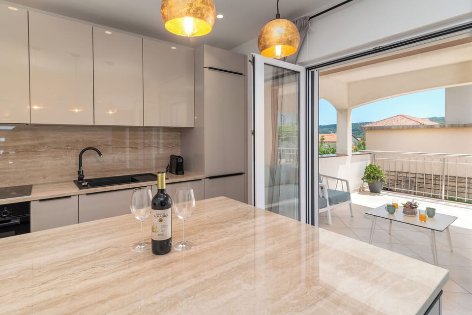 Apartment (A1) | Private kitchen | Espresso maker, fridge, microwave, oven
