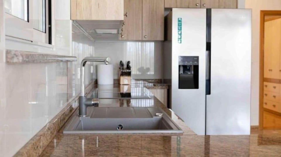 House | Private kitchen | Fridge, oven, stovetop, dishwasher