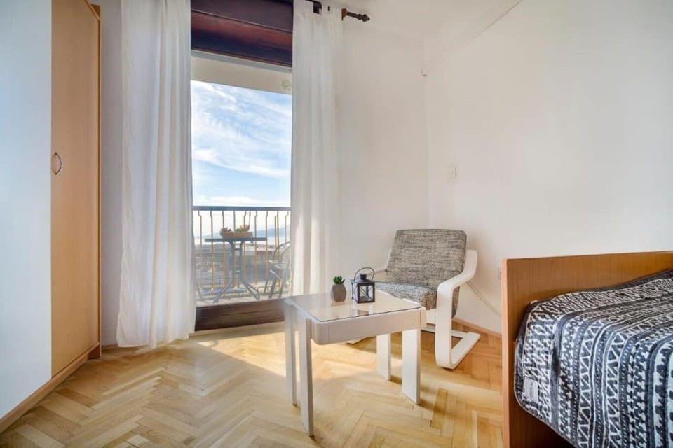 Apartment (A1) | Iron/ironing board, WiFi (free)