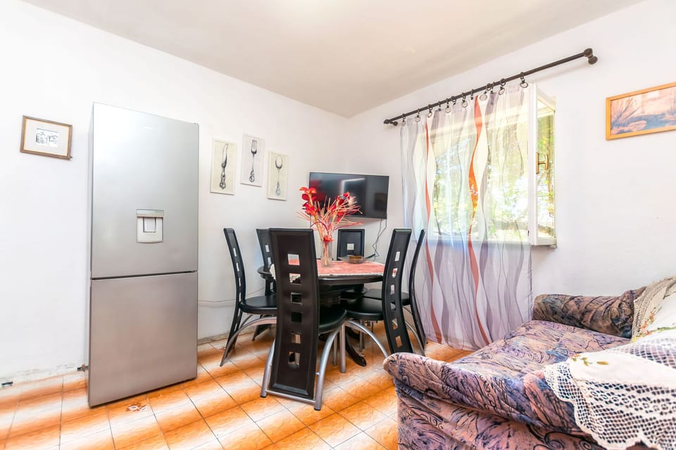 Apartment (A1) | Living room