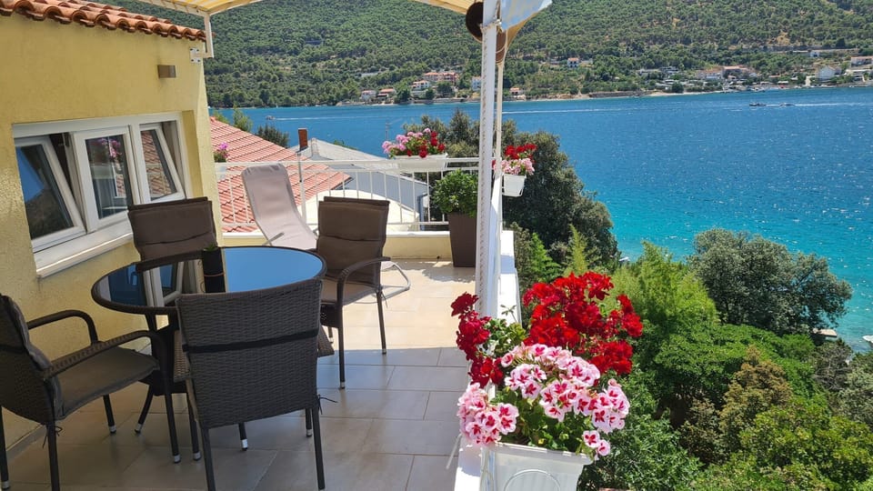 Apartment (A1) | Terrace/patio