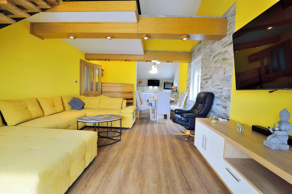 Apartment (A1) | Living room
