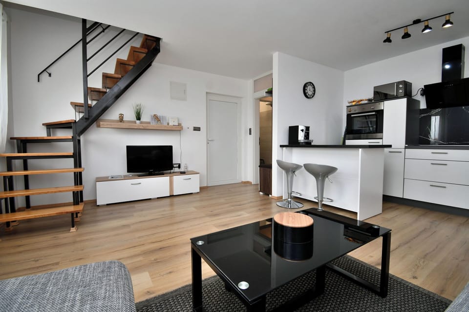 Apartment (A1) | Living room