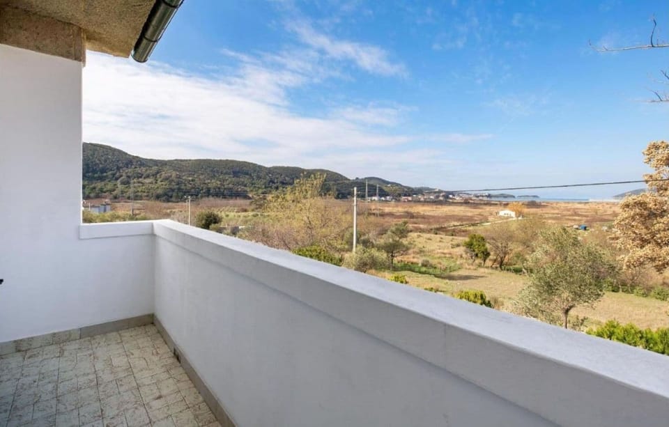 Apartment (A1) | Balcony