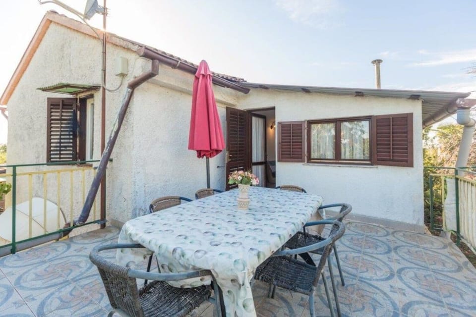 Apartment (A1) | Terrace/patio