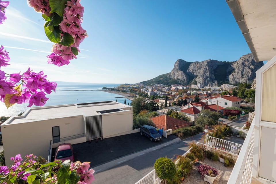Apartment (A1) | Water view