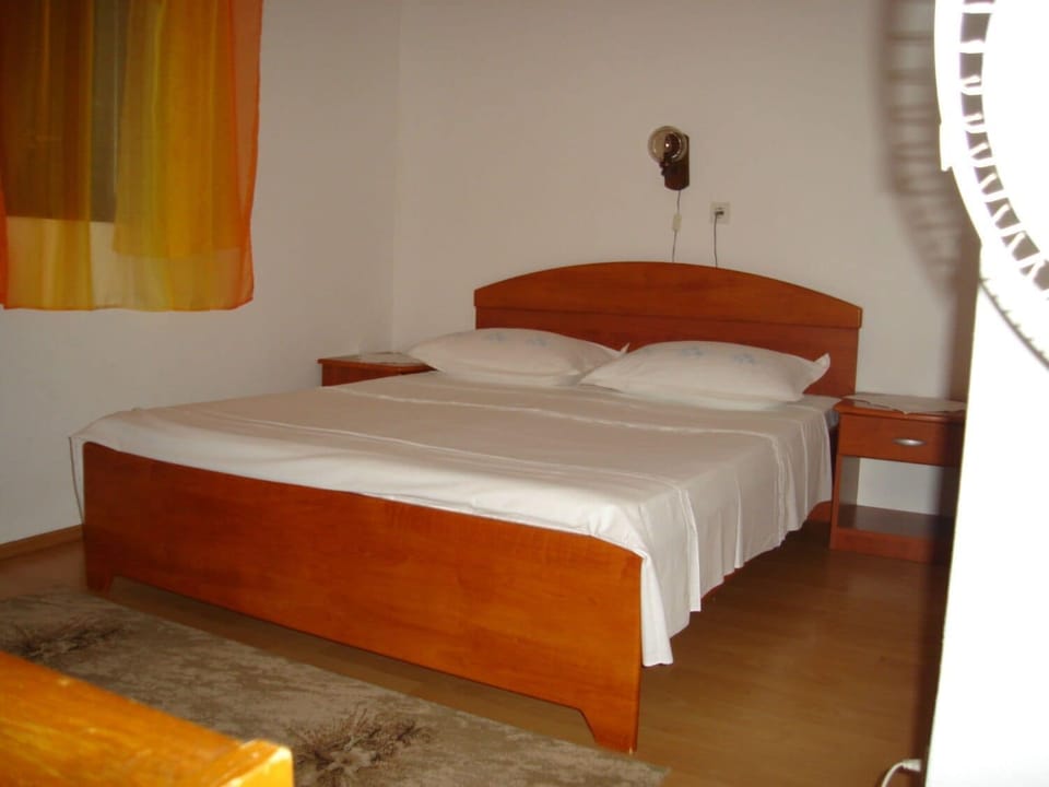 Apartment (A1)