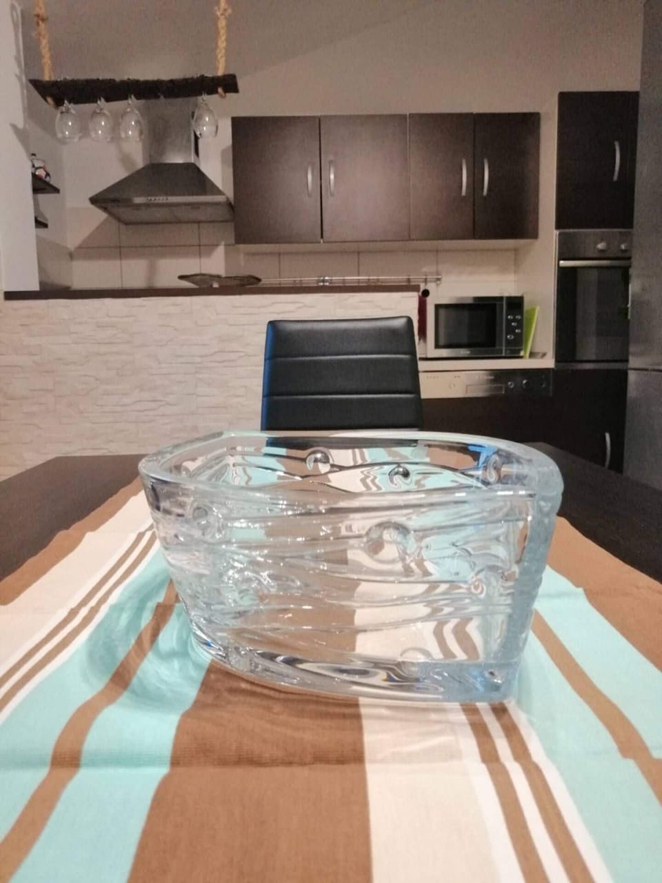 Apartment (A1) | Private kitchen | Fridge, microwave, oven, stovetop