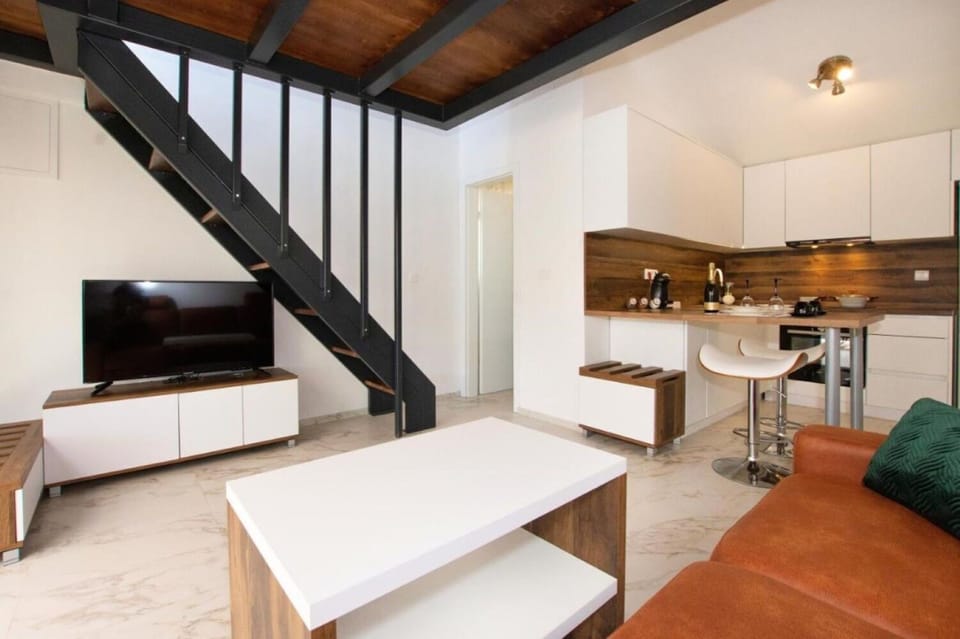 House | Living room