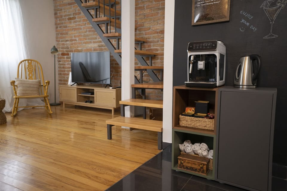 House | Living room | DVD player