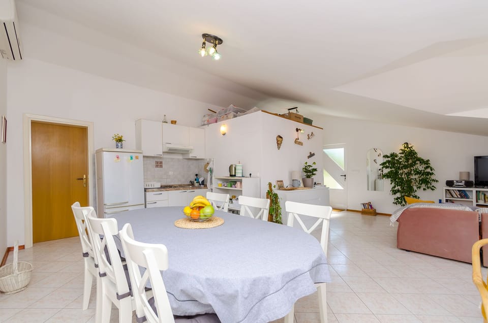 Apartment (A1) | Private kitchen | Fridge, stovetop, espresso maker, electric kettle