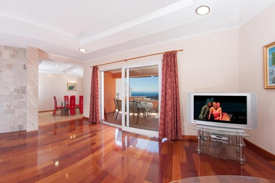 Apartment (A1) | Living room