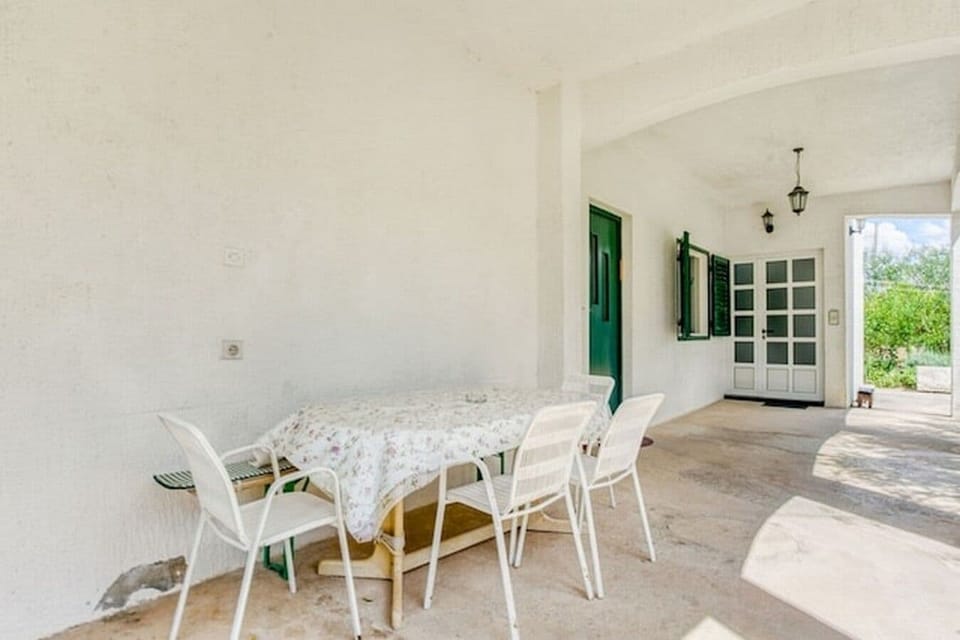 Apartment (A1) | Outdoor dining