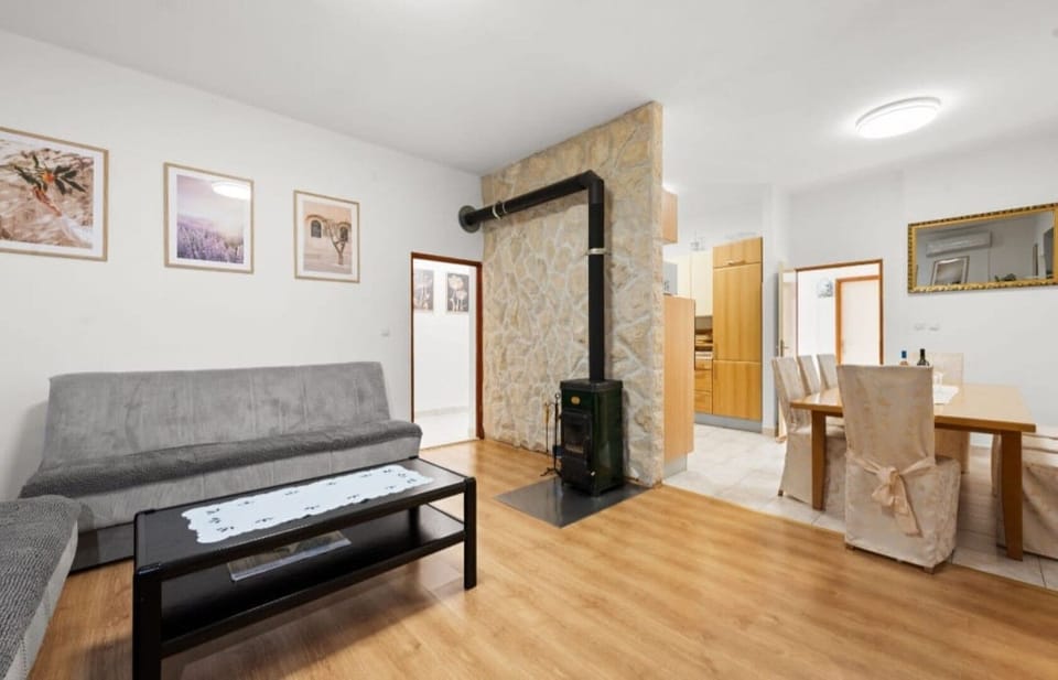 House | Living room