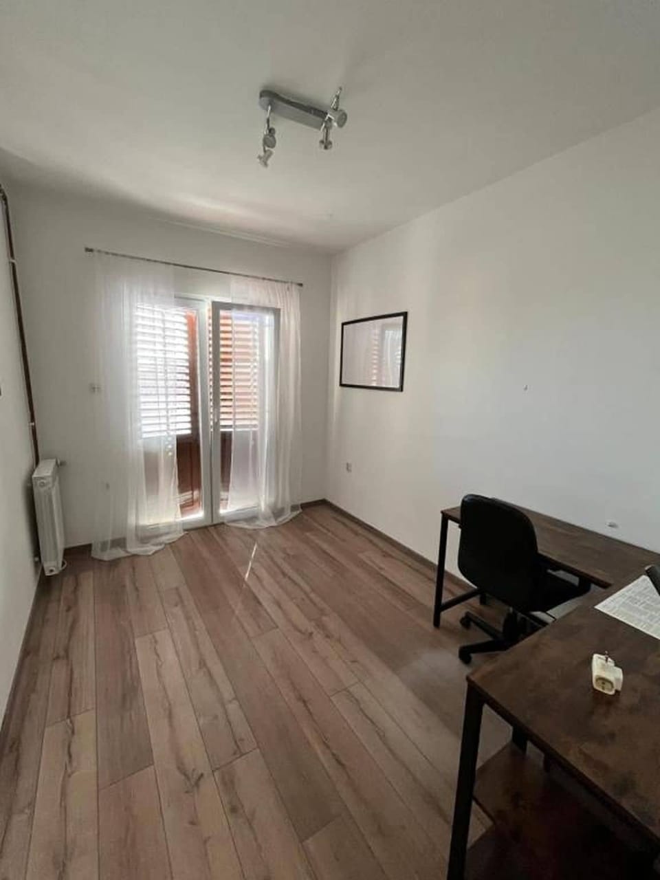 Apartment (A1) | In-room safe, laptop workspace, iron/ironing board, free WiFi