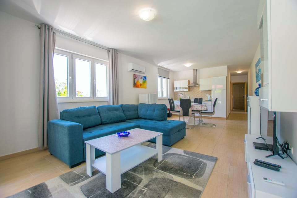 House | Living room