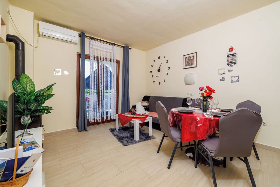 Apartment (A1) | Living room