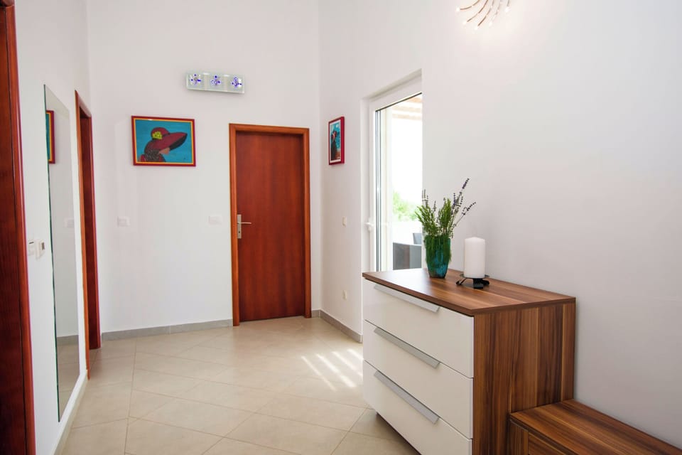House | Hallway