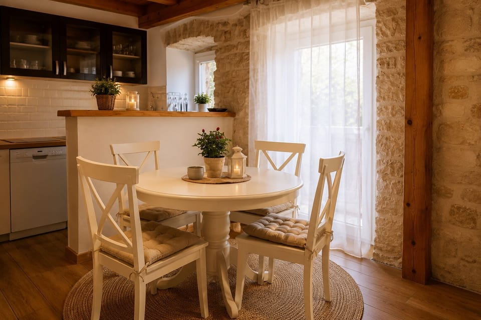 House | Dining