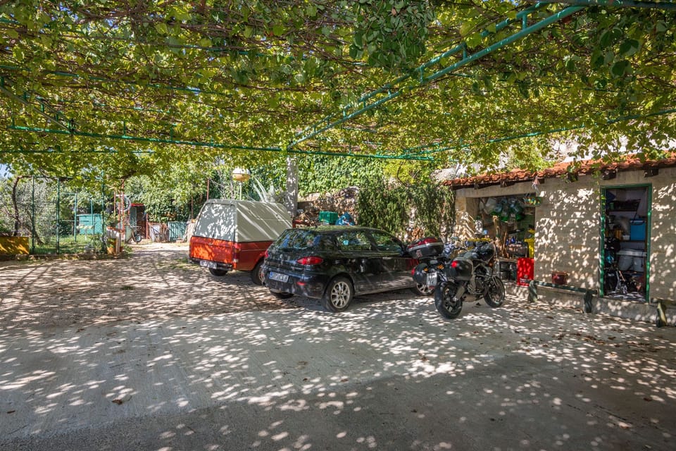 Free self parking