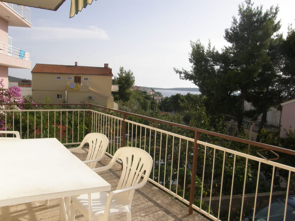 Apartment (A1) | Terrace/patio