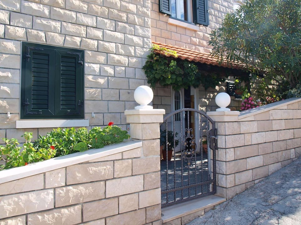 Apartment (A1) | Building design