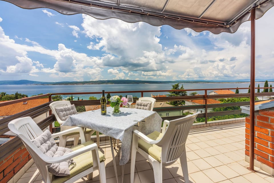 Apartment (A4) | Water view