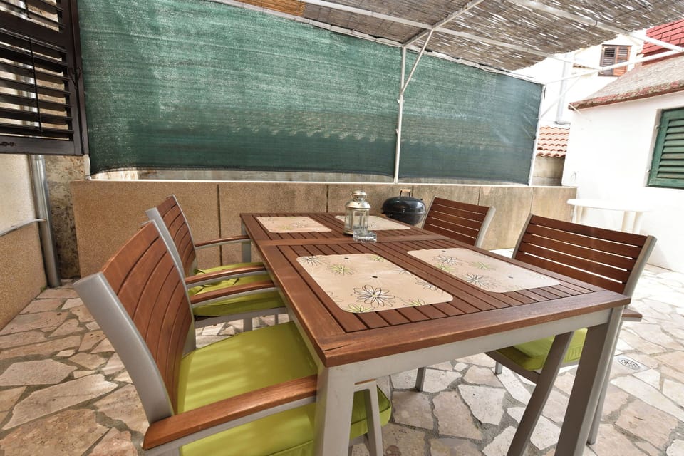 Apartment (A1) | Terrace/patio