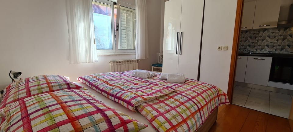 Apartment (A1) | Iron/ironing board, WiFi (free)