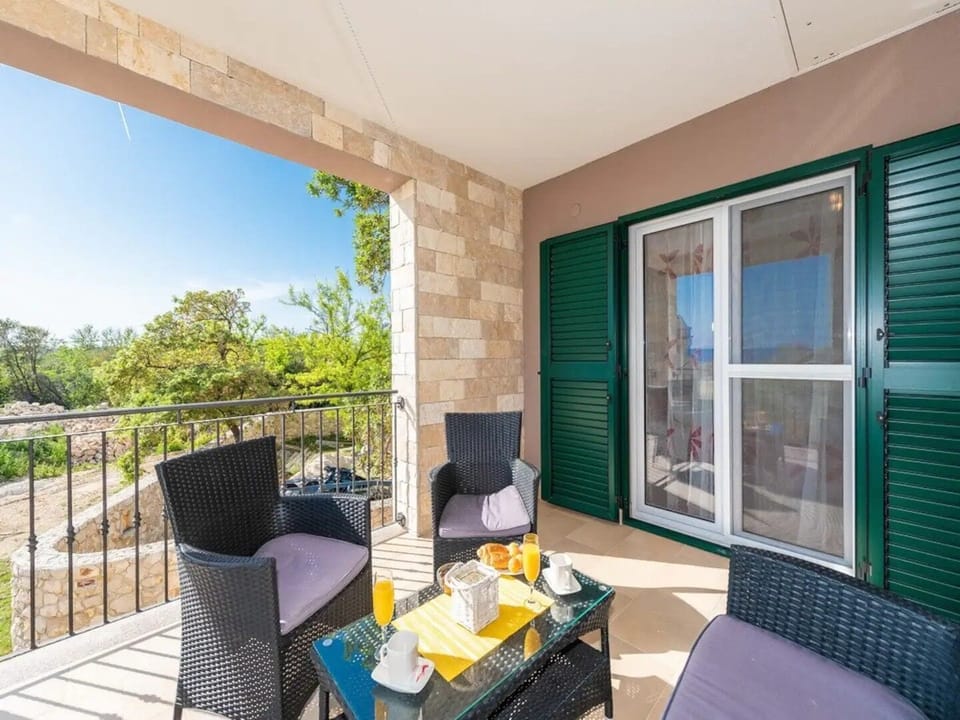 House | Terrace/patio