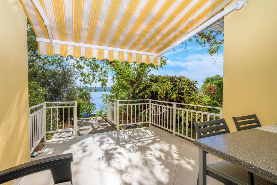 Apartment (A1) | Water view