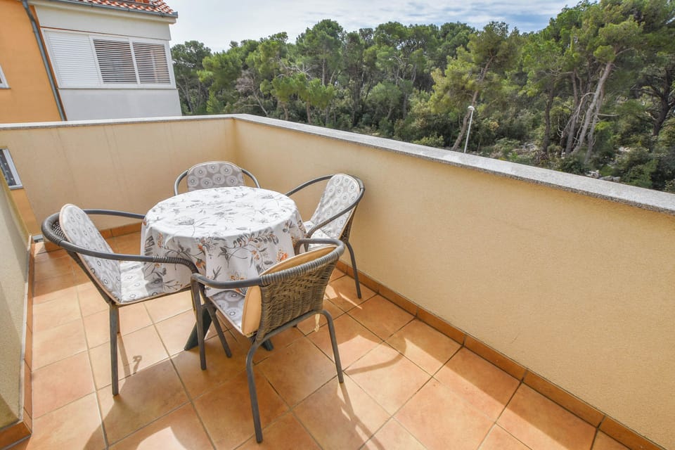 Apartment (A1) | Balcony