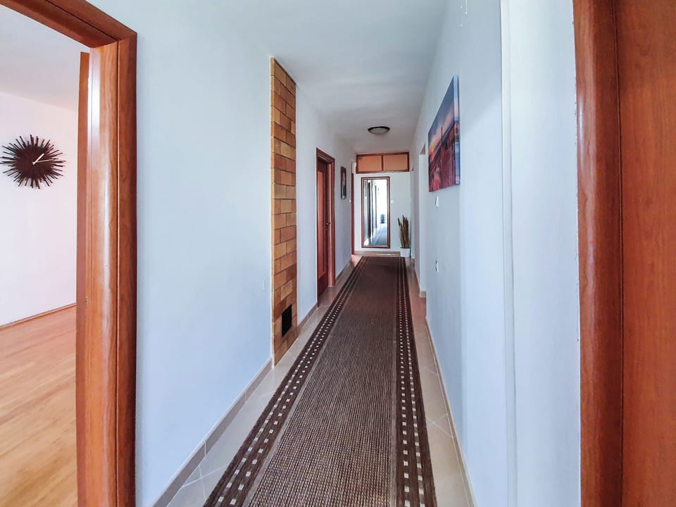Apartment (A1) | Hallway