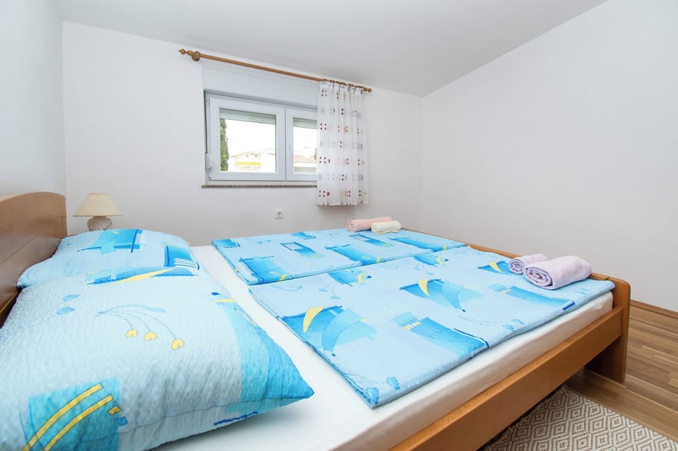 Apartment (A1) | Iron/ironing board, WiFi (free)