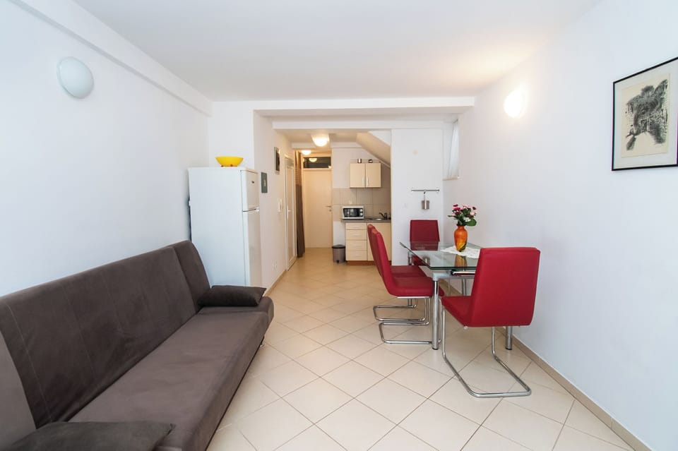 Apartment (A1) | Living room