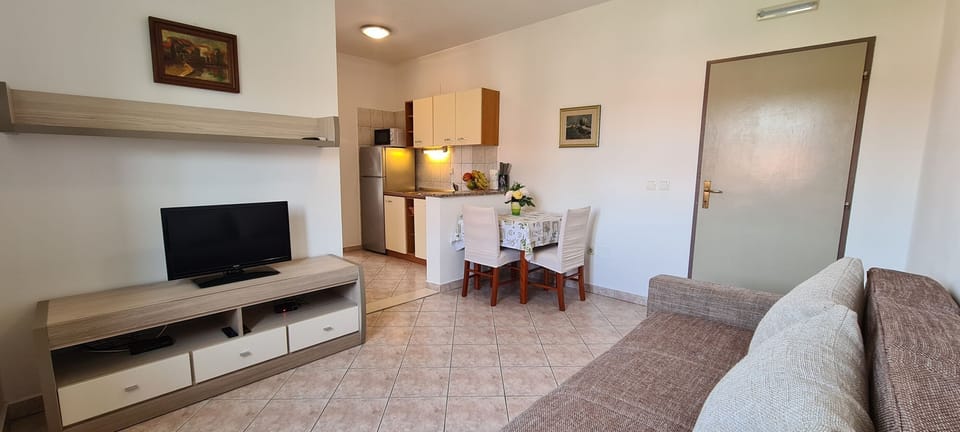 Apartment (A1) | Living room