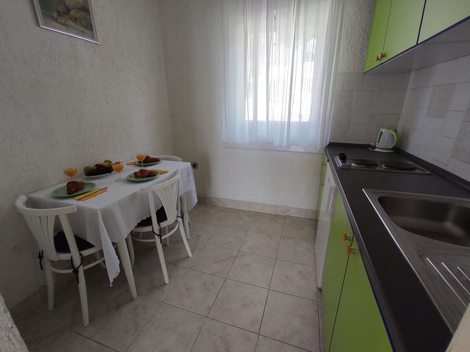 House | Private kitchen