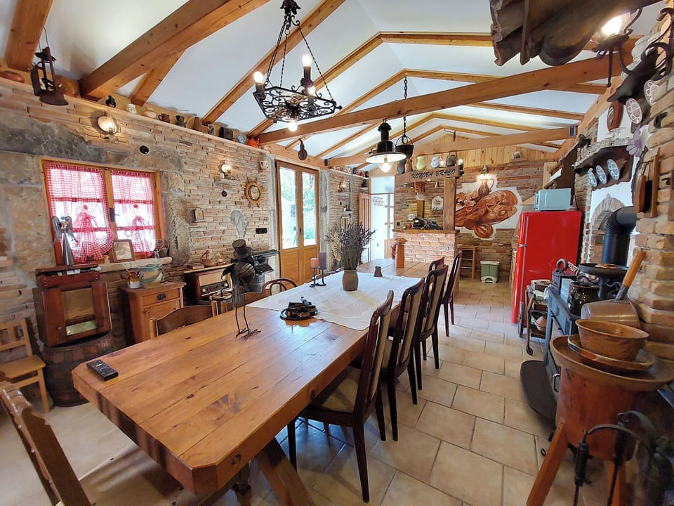 House | Dining