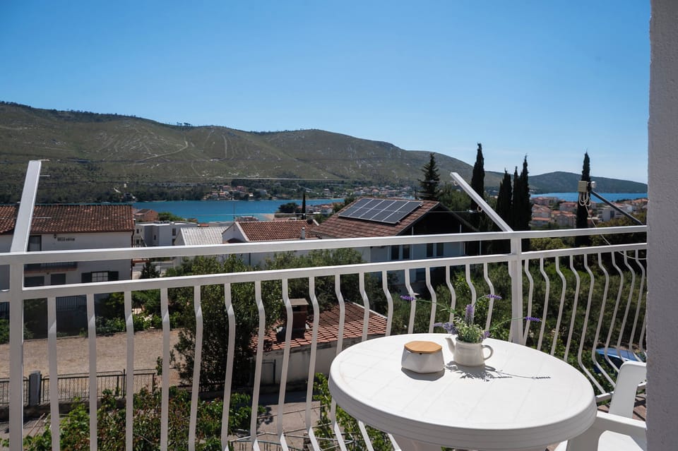 Apartment (A1) | Balcony