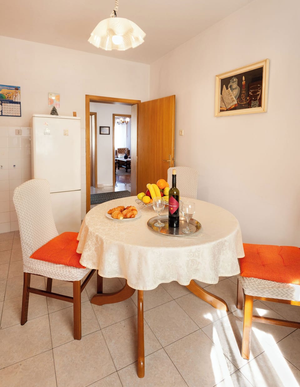Apartment (A1) | Dining