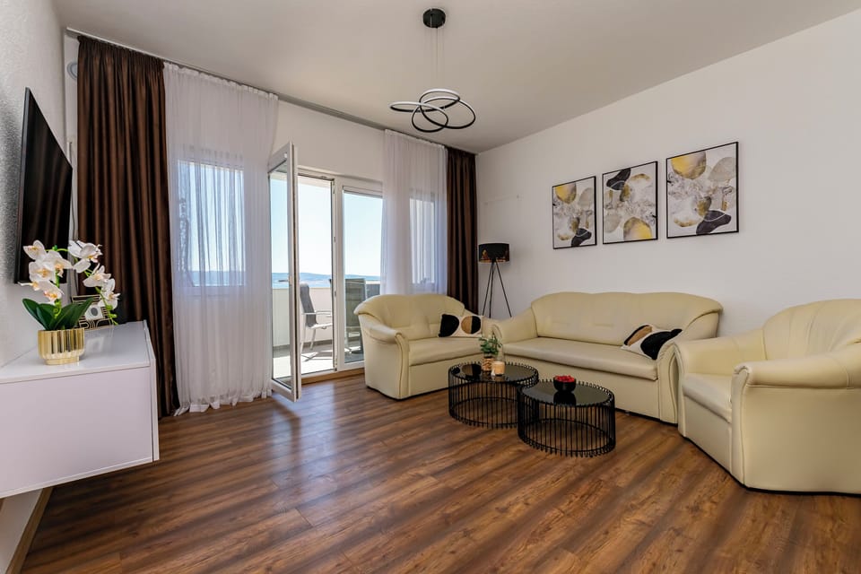 Apartment (A1) | Living room