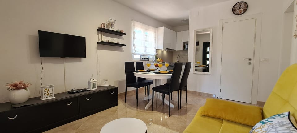 House | Living room