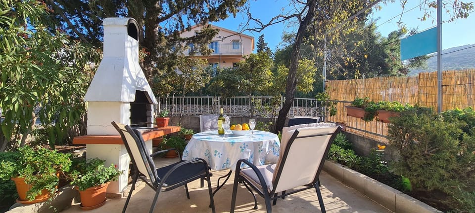 Apartment (A1) | BBQ/picnic area