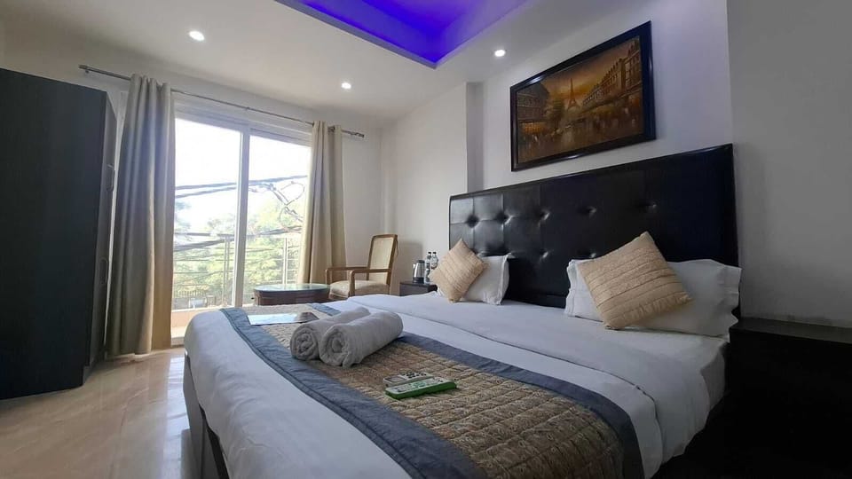 Premium bedding, free WiFi, bed sheets