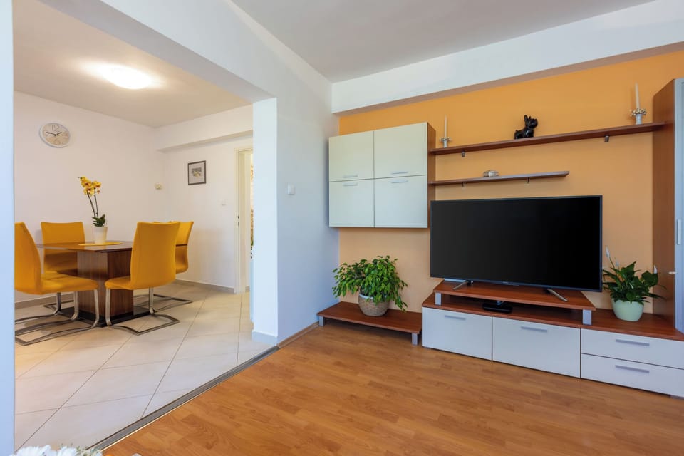 House | Living room