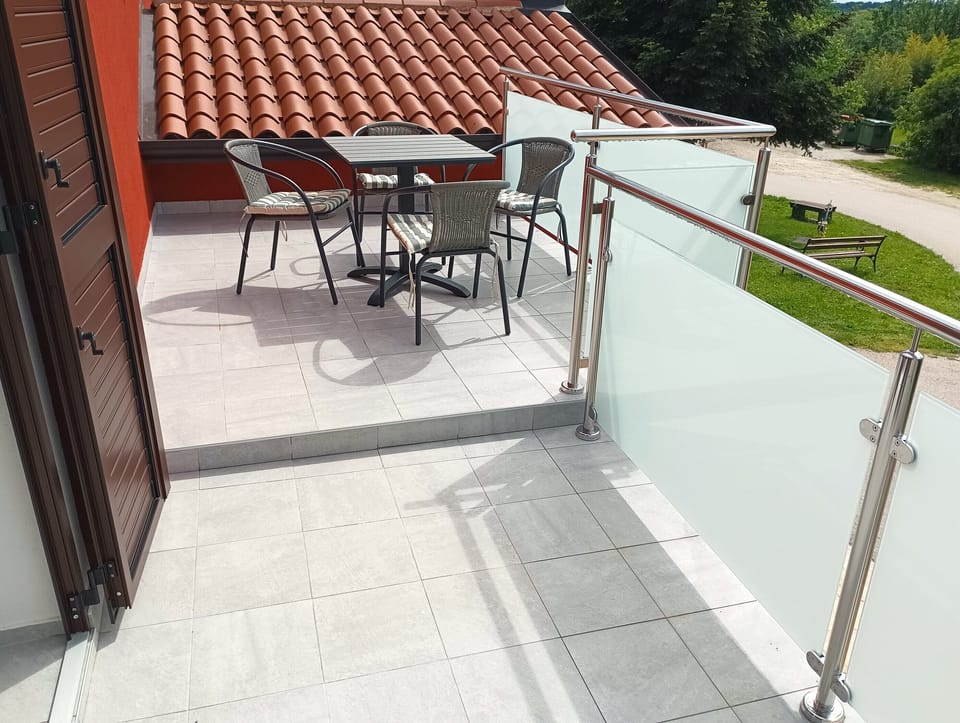 Apartment (A1) | Balcony