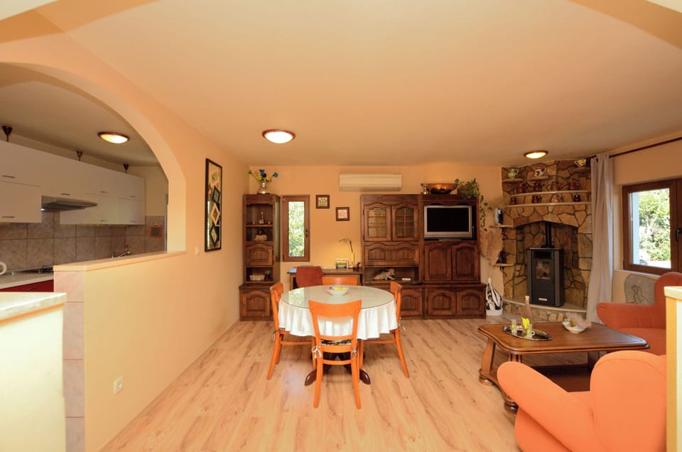 Apartment (A1) | Living room