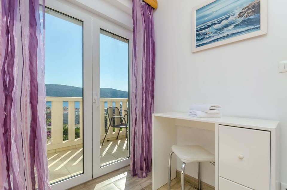 Apartment (A1) | Iron/ironing board, free WiFi