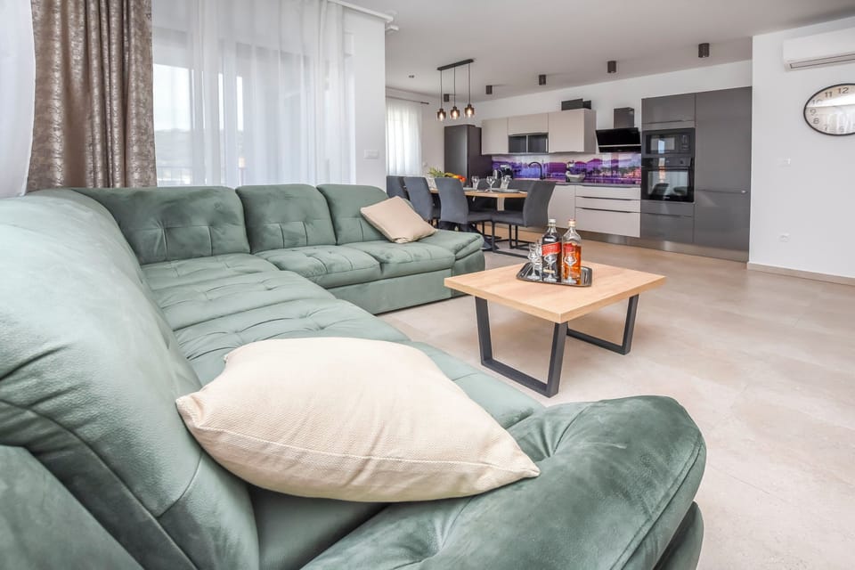 Apartment (A1) | Living room